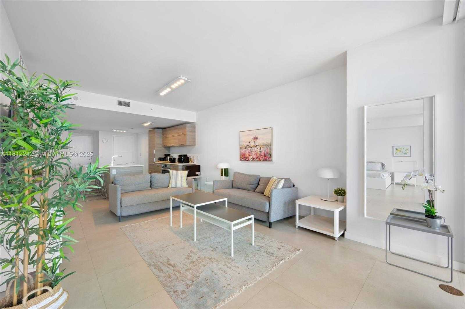 Small Image of 650 NORTH EAST 32ND ST #2502, Miami Number 6