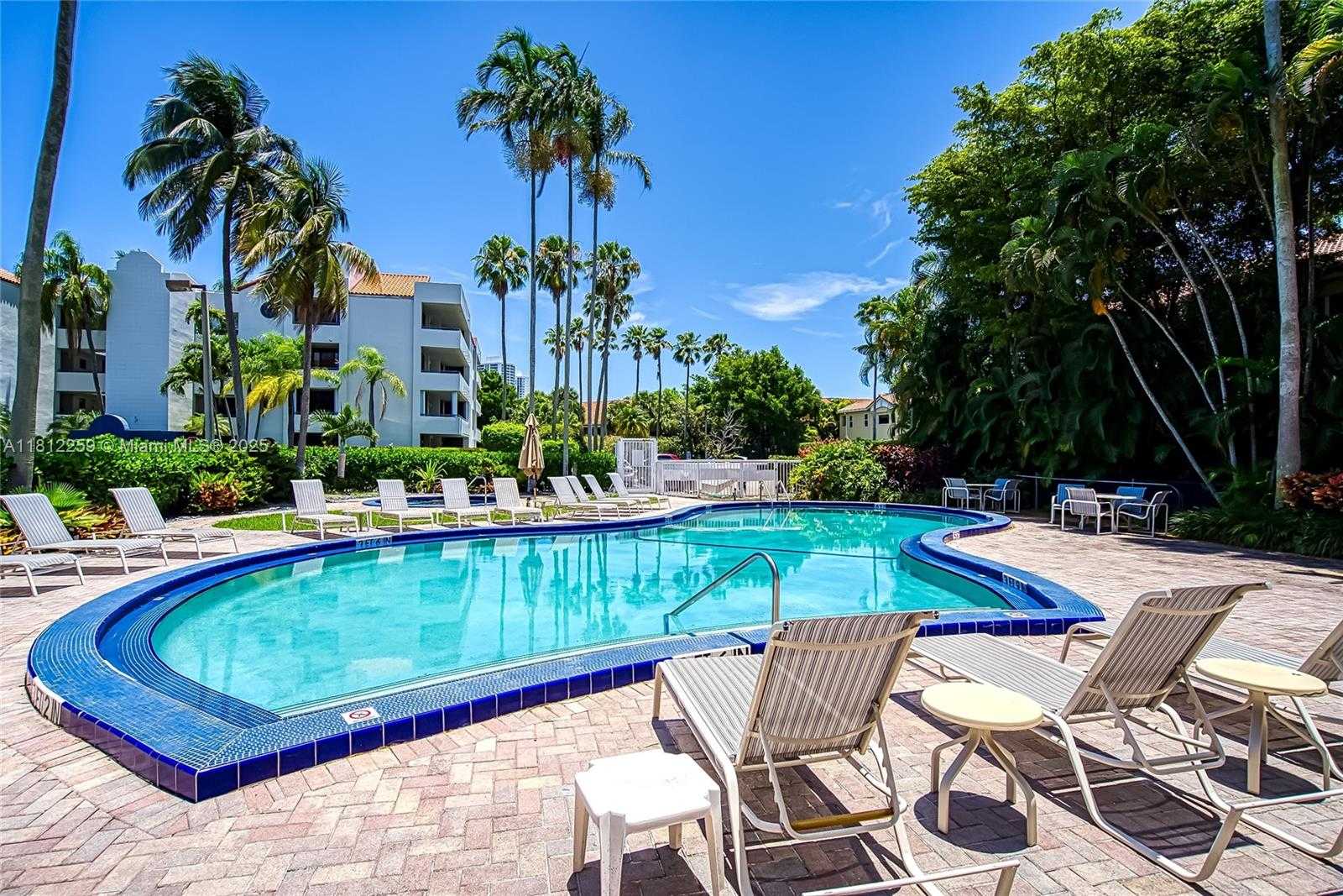 Small Image of 21024 NORTH EAST 34TH CT, Aventura Number 29