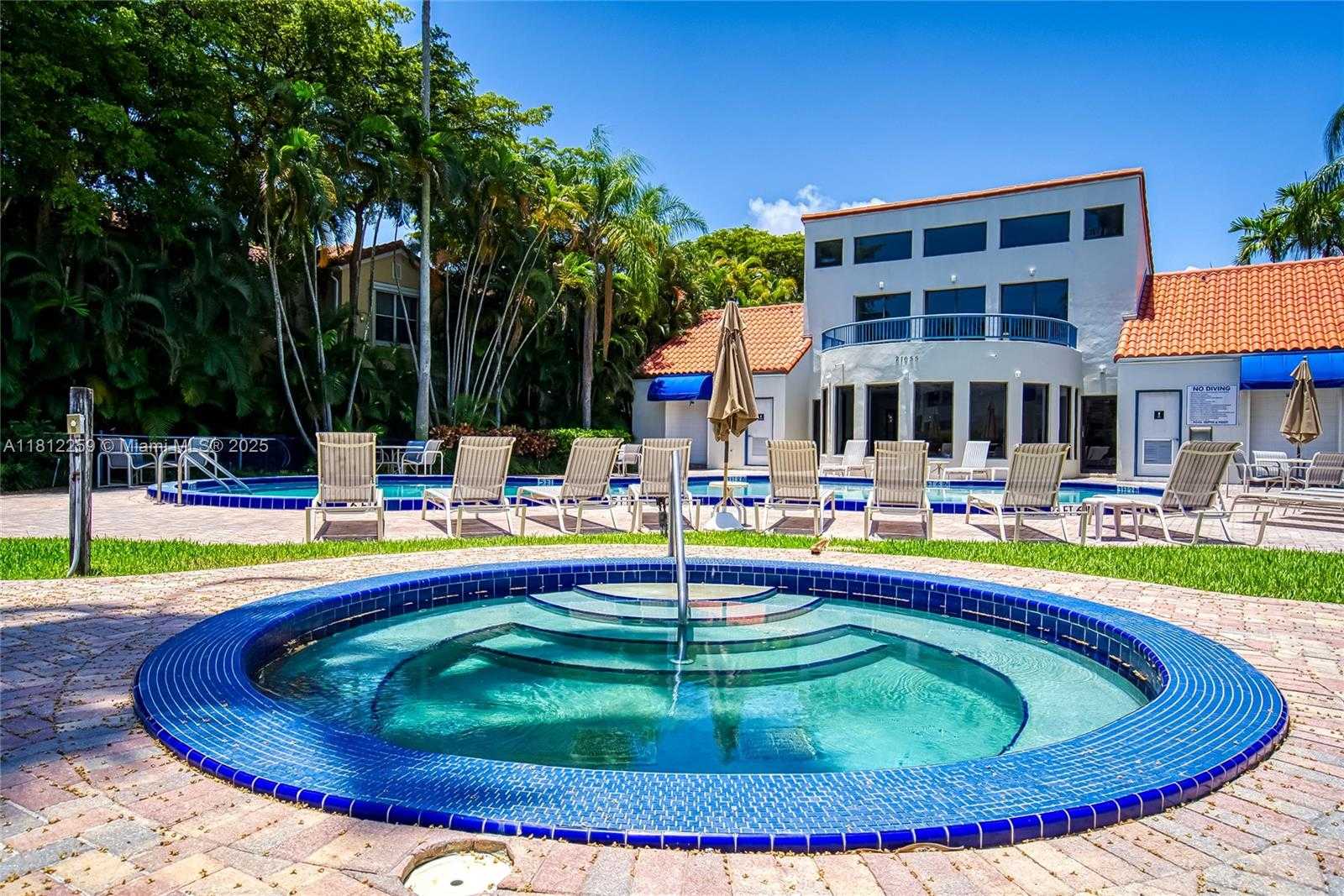 Small Image of 21024 NORTH EAST 34TH CT, Aventura Number 30