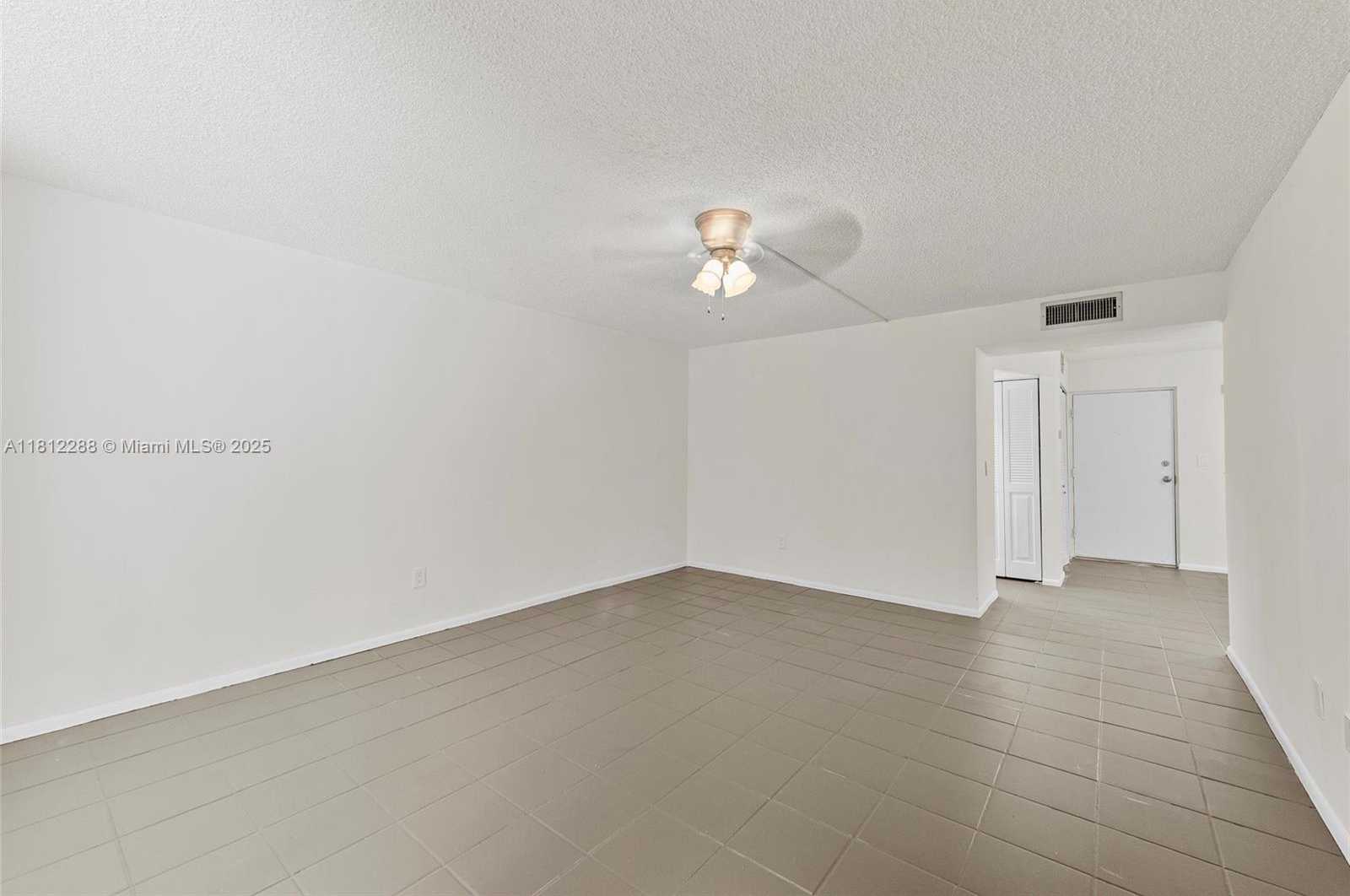 Small Image of 3253 FOXCROFT RD #G312, Miramar Number 28
