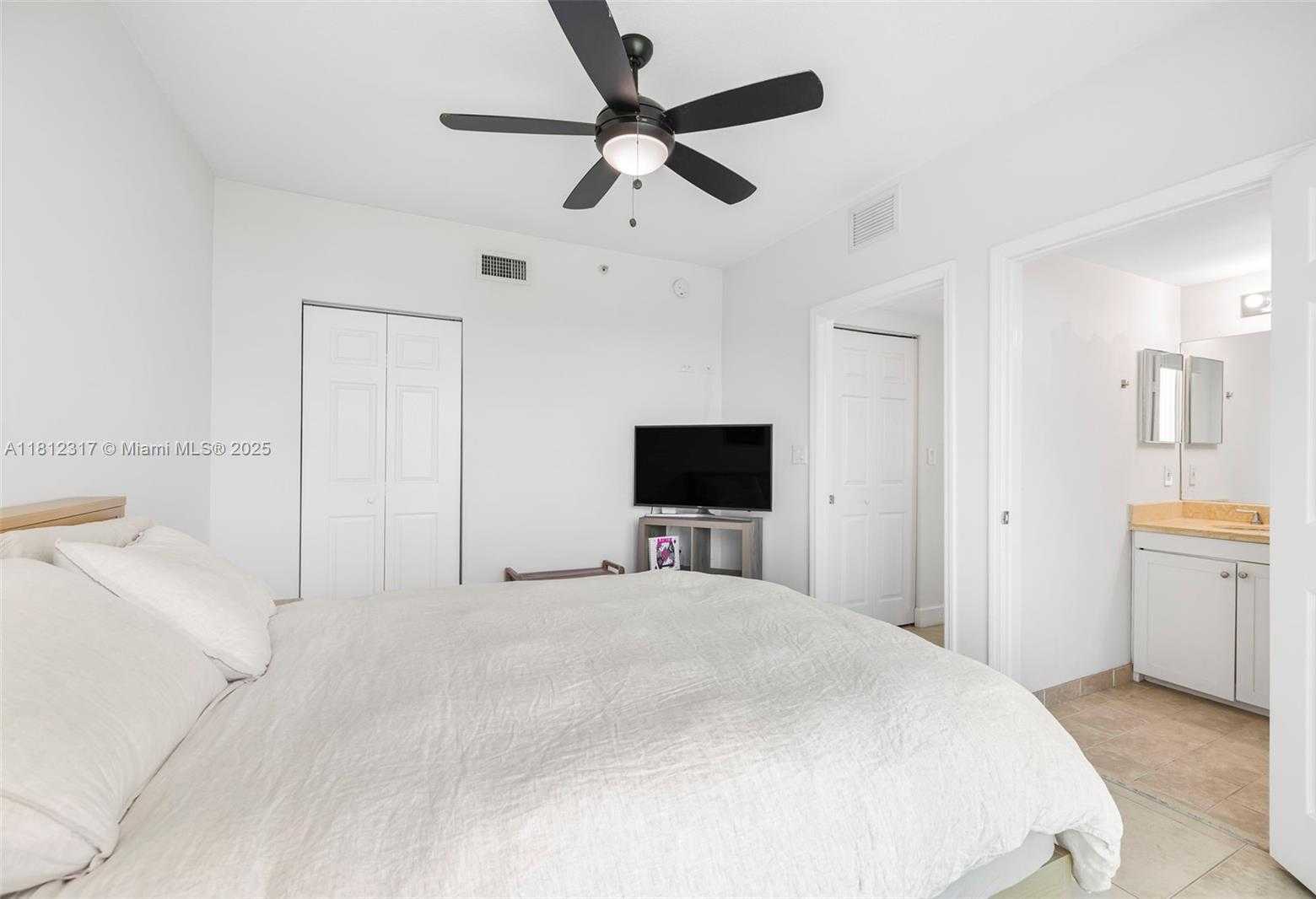 Small Image of 1723 SOUTH WEST 2ND AVE #502, Miami Number 16