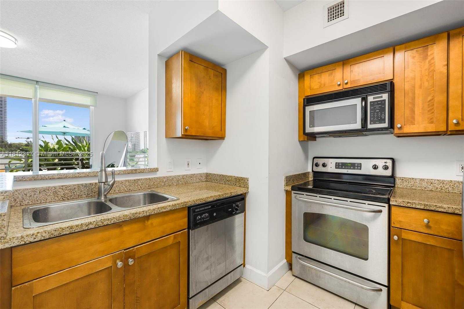 Small Image of 1723 SOUTH WEST 2ND AVE #502, Miami Number 6
