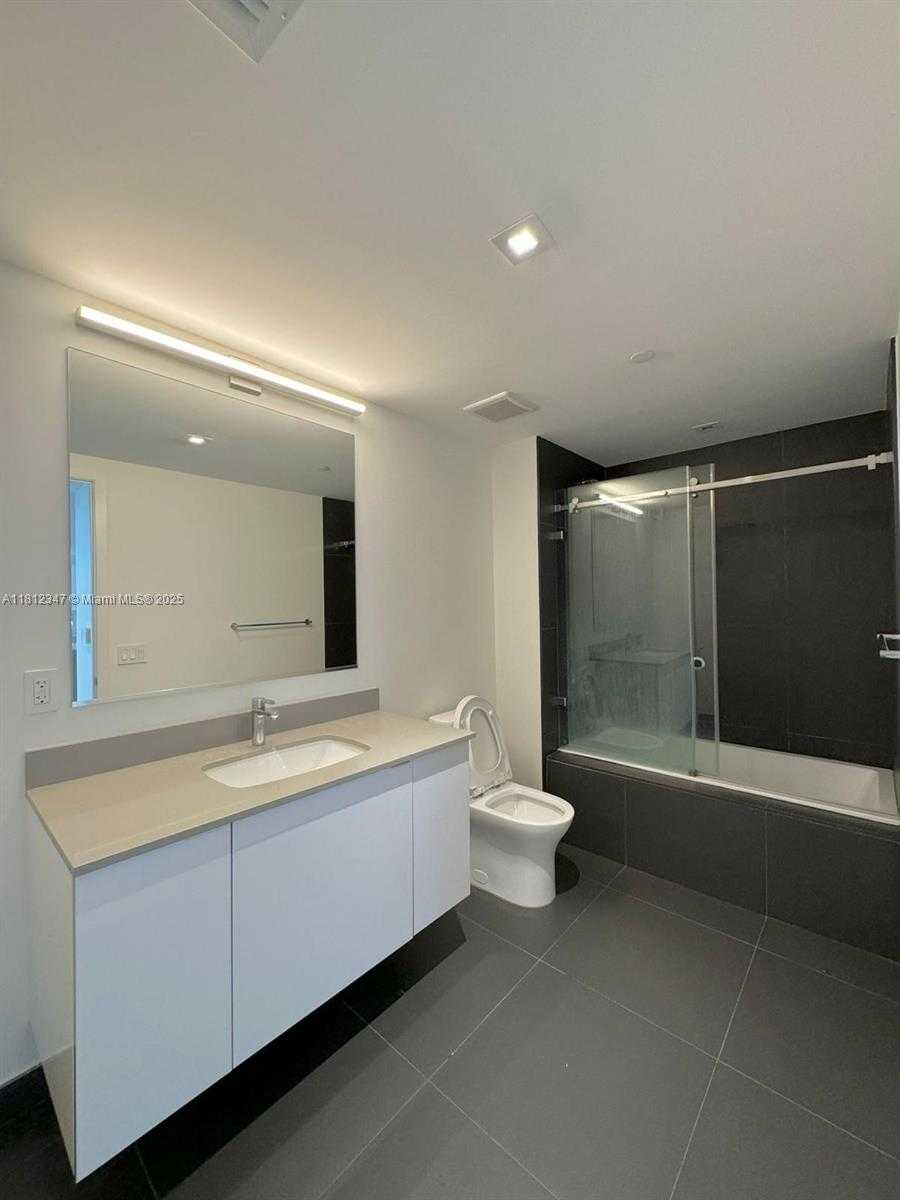 Small Image of 1600 NORTH EAST 1ST AVE #2917, Miami Number 12