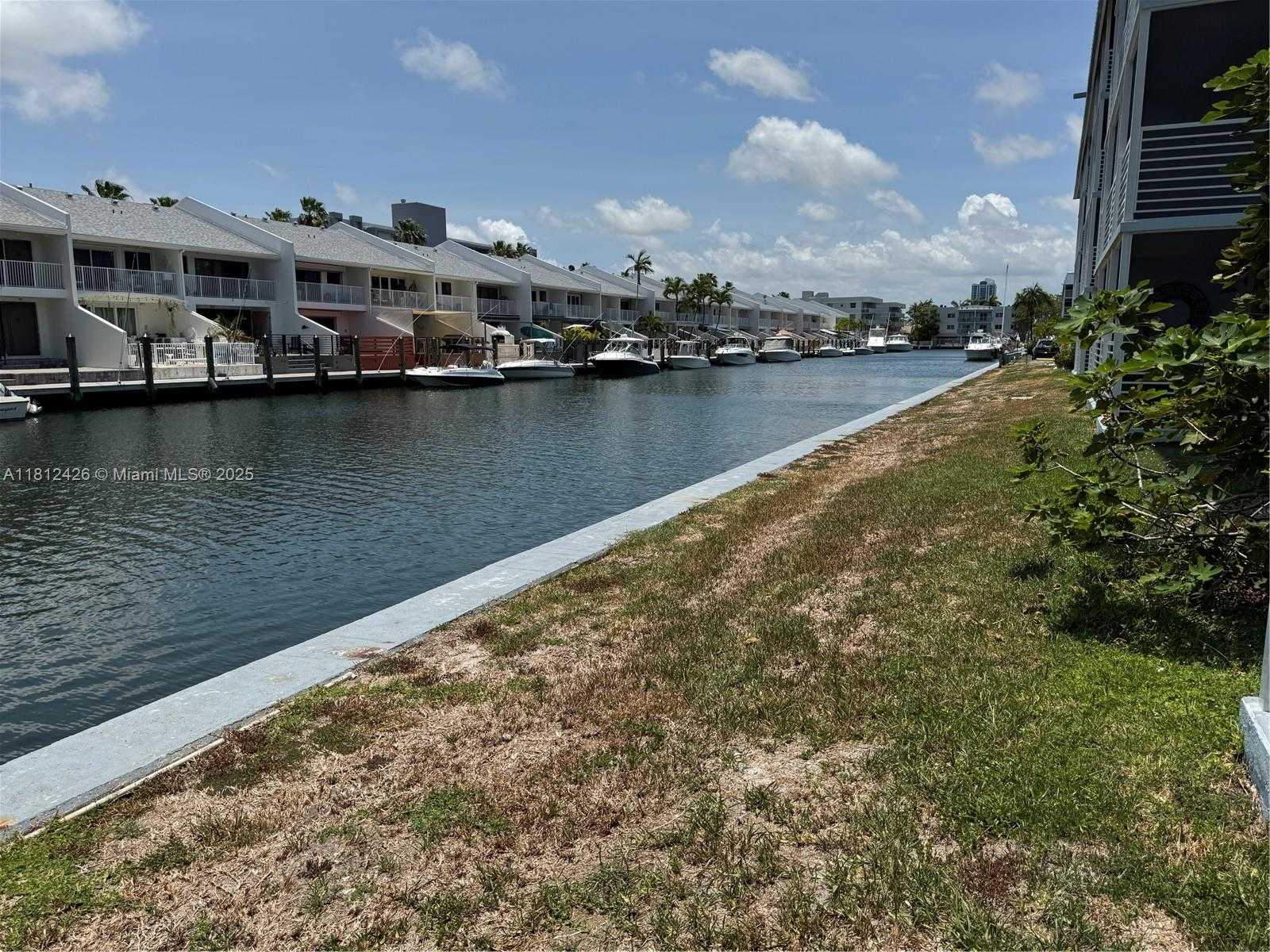 Small Image of 3750 NORTH EAST 169TH ST #106, North Miami Beach Number 11