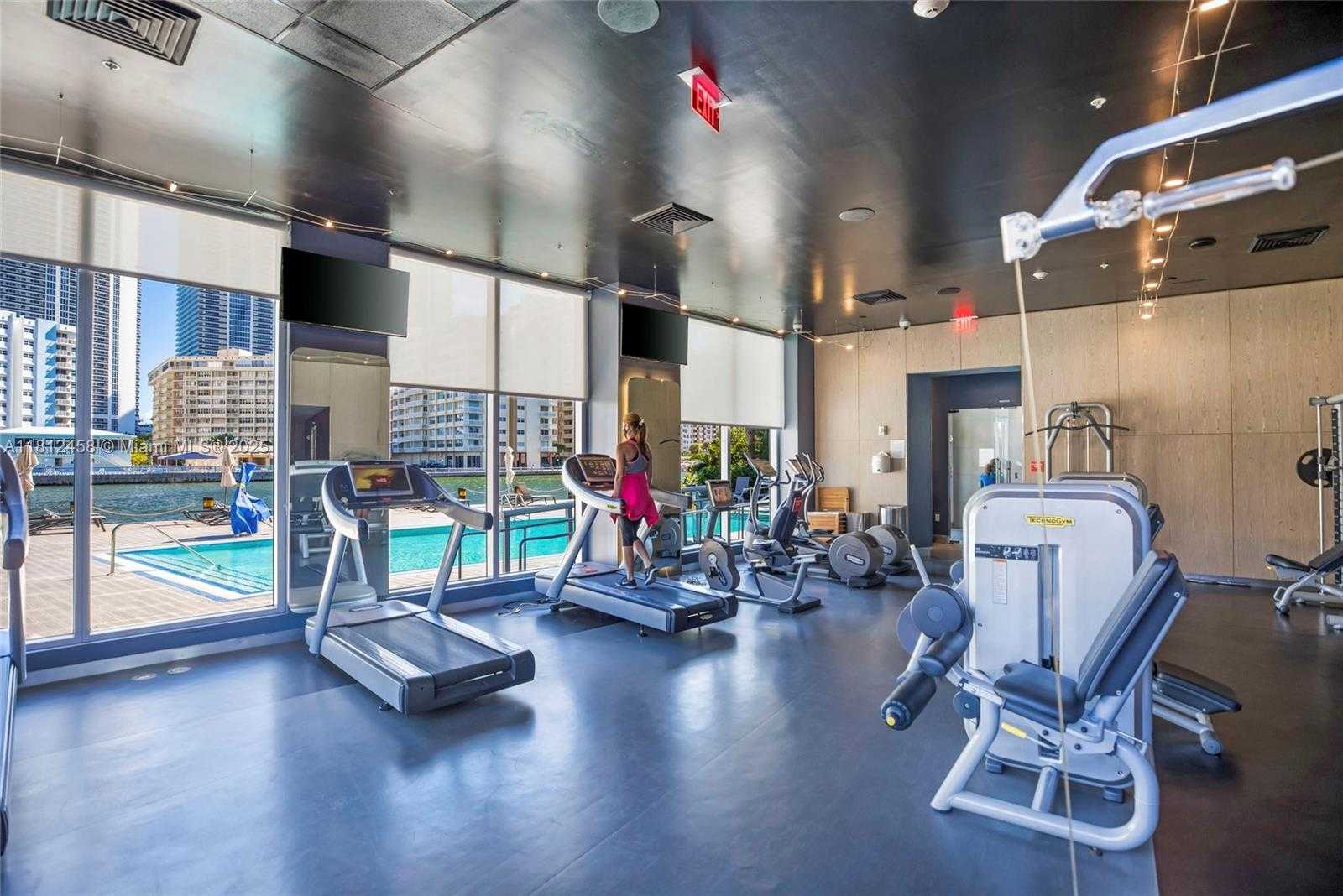 Small Image of 2602 EAST HALLANDALE BEACH BLVD #R1709, Hallandale Beach Number 51