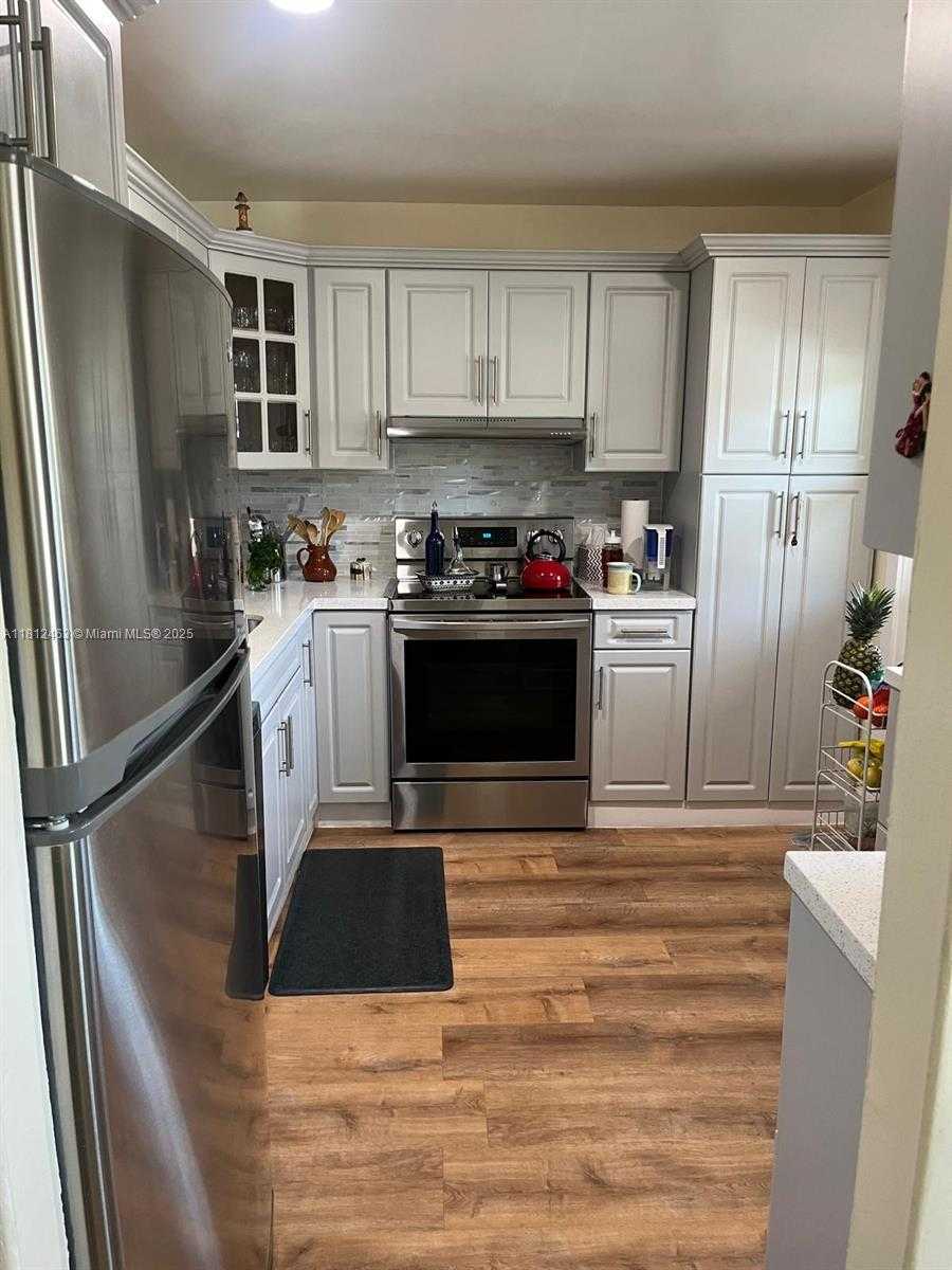 Small Image of 620 NORTH EAST 12TH AVE #107, Hallandale Beach Number 5