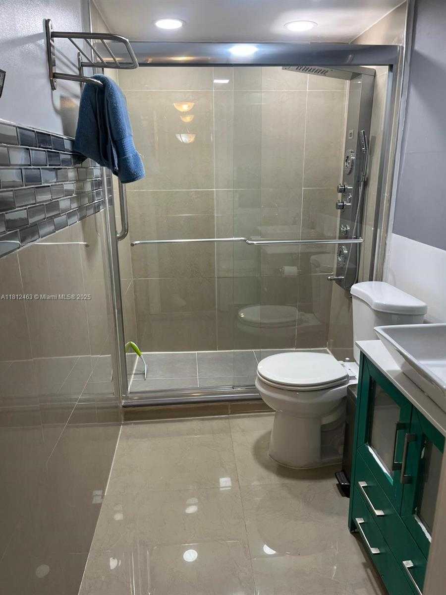 Small Image of 620 NORTH EAST 12TH AVE #107, Hallandale Beach Number 9