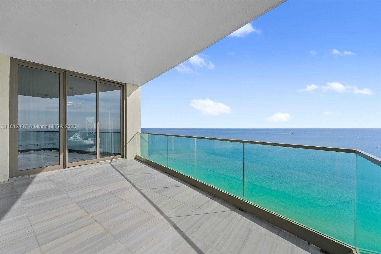 Small Image of 17901 COLLINS AVE #3004, Sunny Isles Beach Number 25