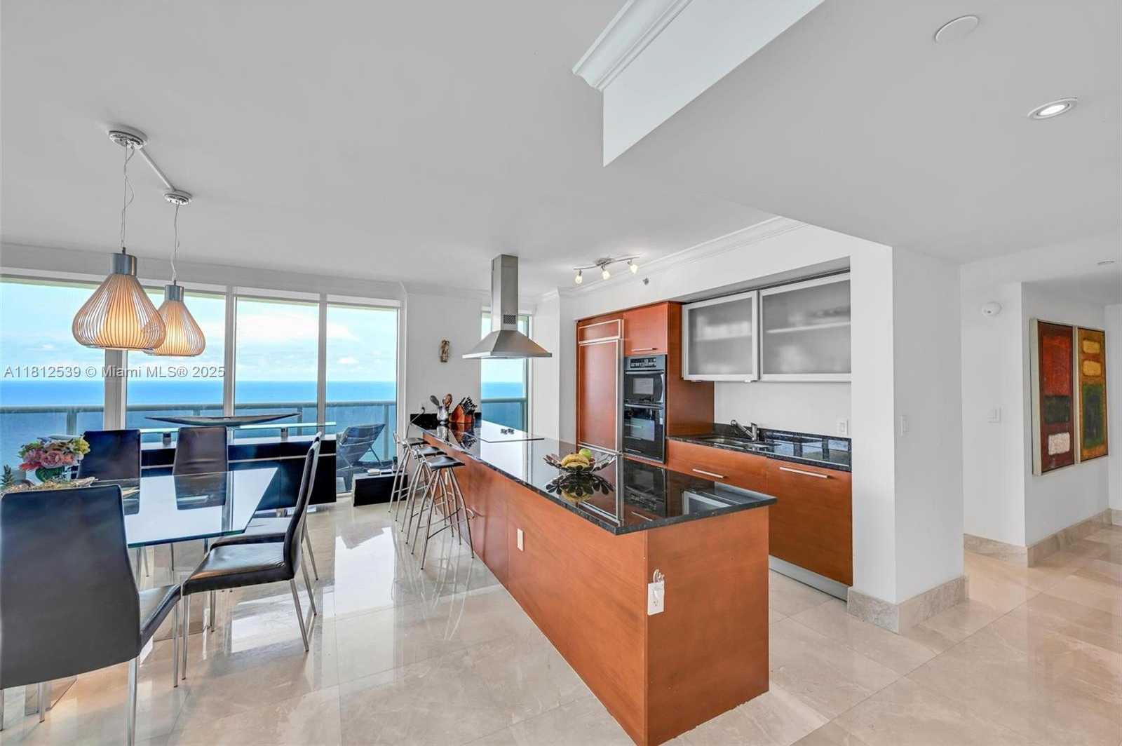 Small Image of 1830 SOUTH OCEAN DR #3801, Hallandale Beach Number 11