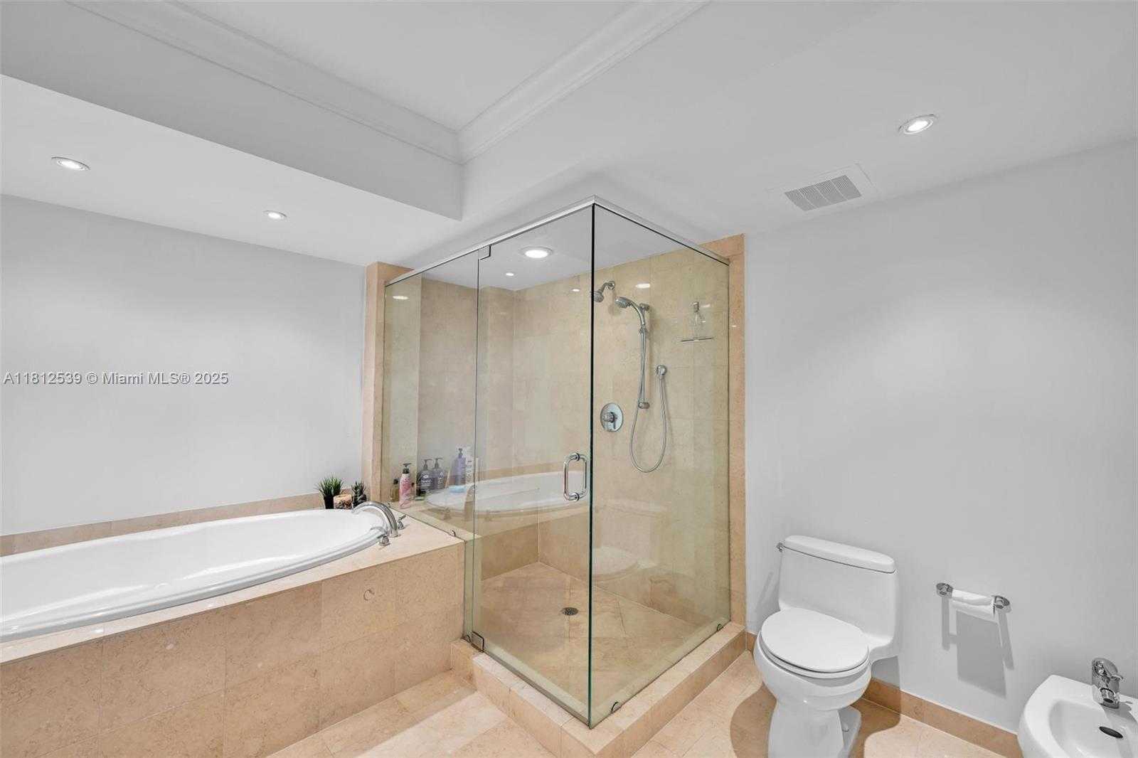 Small Image of 1830 SOUTH OCEAN DR #3801, Hallandale Beach Number 26