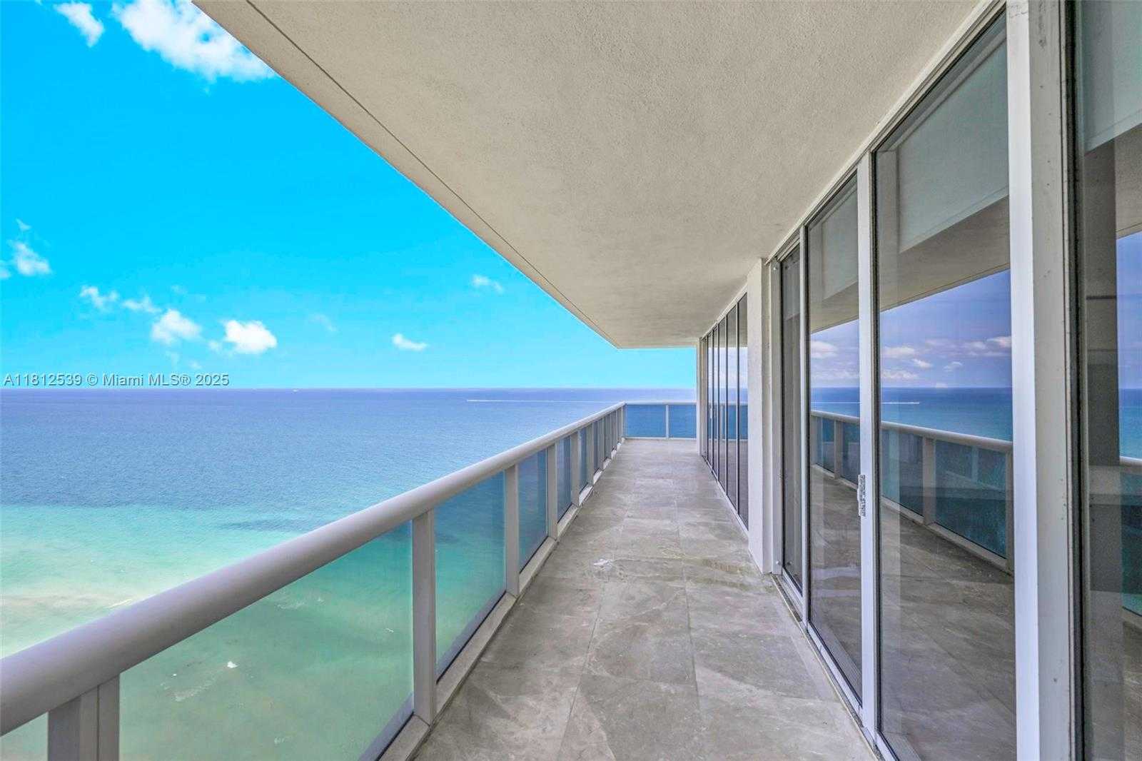 Small Image of 1830 SOUTH OCEAN DR #3801, Hallandale Beach Number 27