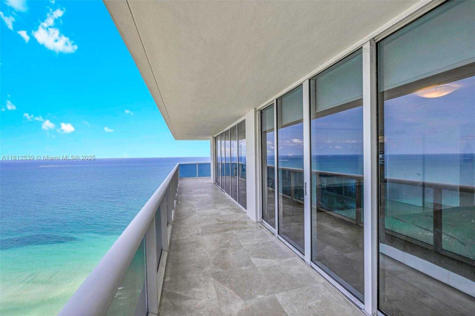 Small Image of 1830 SOUTH OCEAN DR #3801, Hallandale Beach Number 28