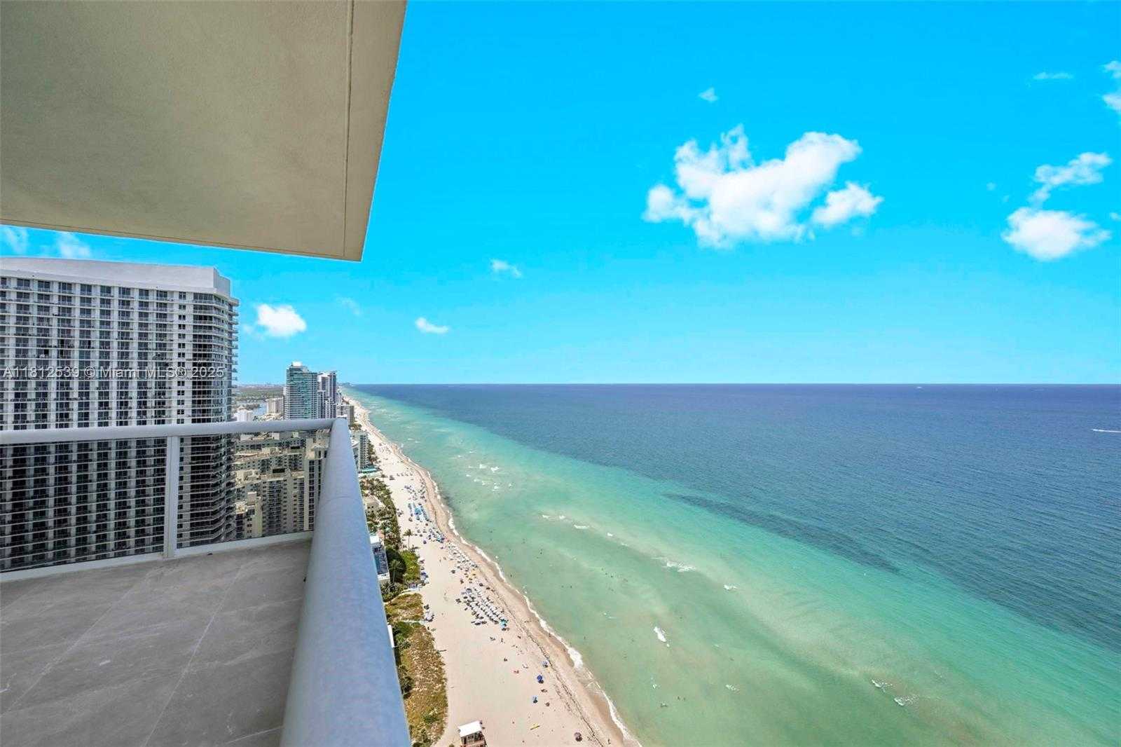 Small Image of 1830 SOUTH OCEAN DR #3801, Hallandale Beach Number 38