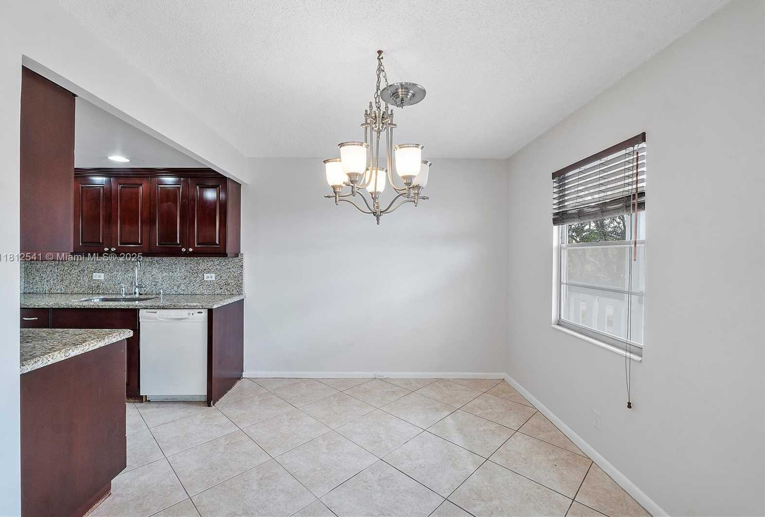 Small Image of 3116 NEWPORT U #3116, Deerfield Beach Number 13