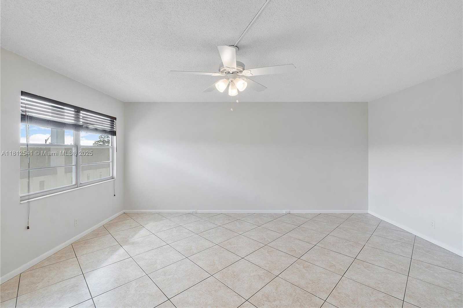 Small Image of 3116 NEWPORT U #3116, Deerfield Beach Number 16