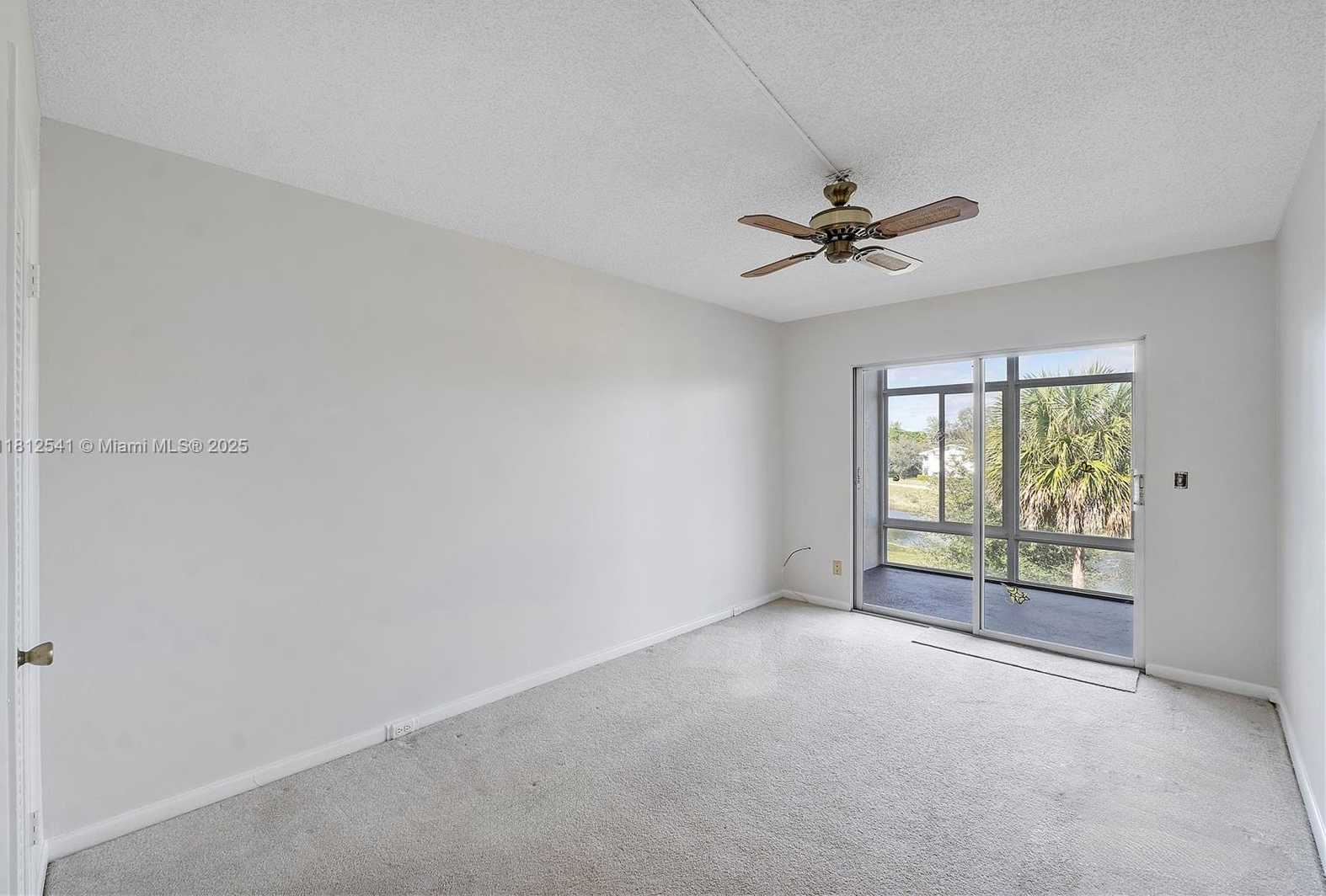 Small Image of 3116 NEWPORT U #3116, Deerfield Beach Number 17