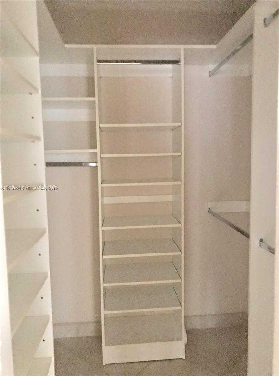 Small Image of 3564 MAGELLAN CIR #213-1, Aventura Number 17