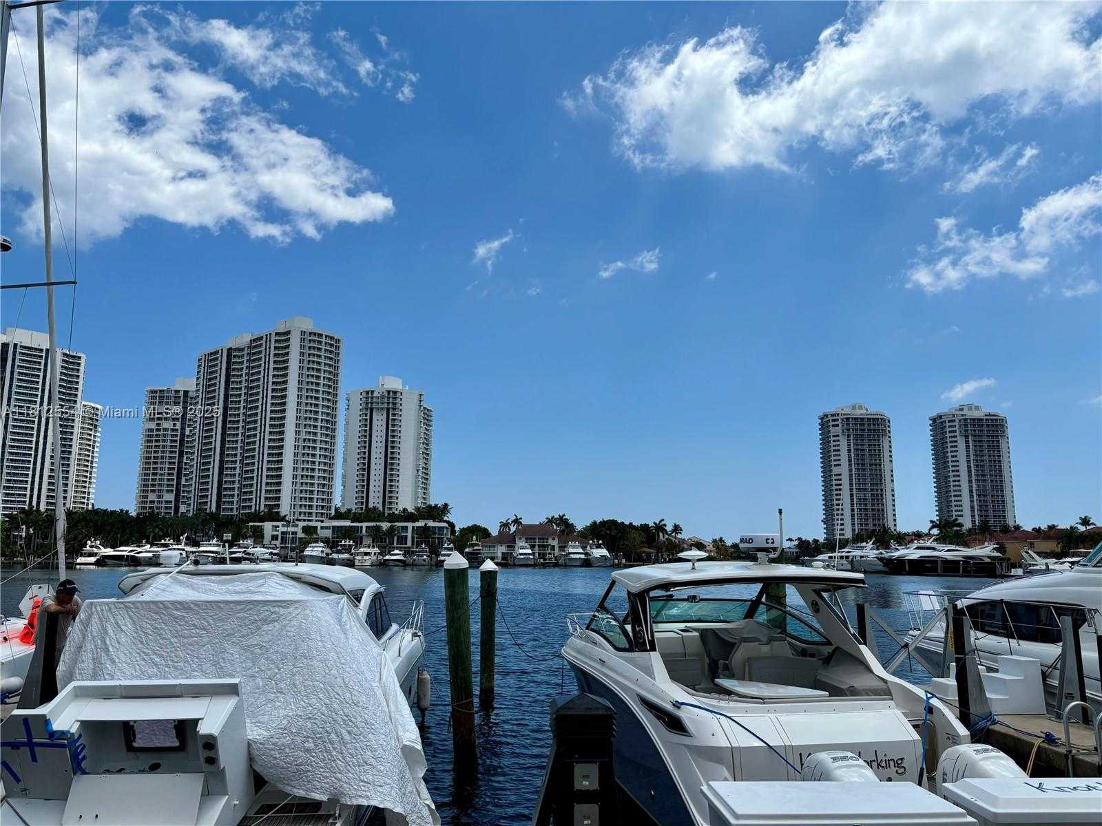 Small Image of 3564 MAGELLAN CIR #213-1, Aventura Number 26