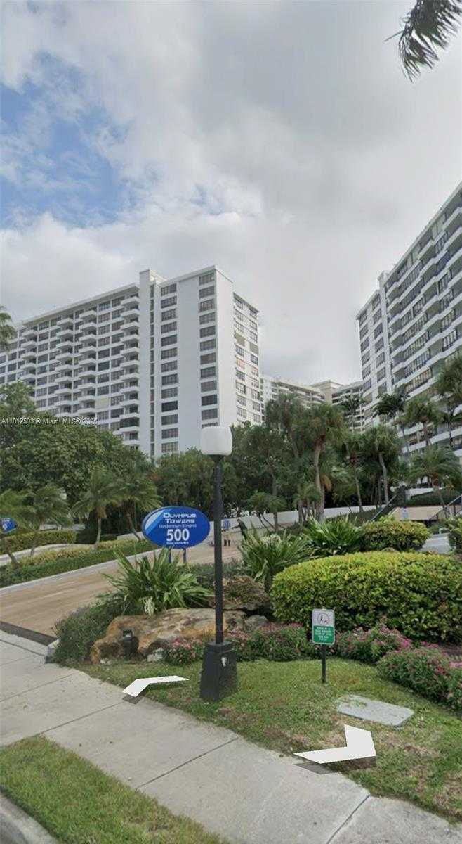 Small Image of 500 #225, Hallandale Beach Number 3