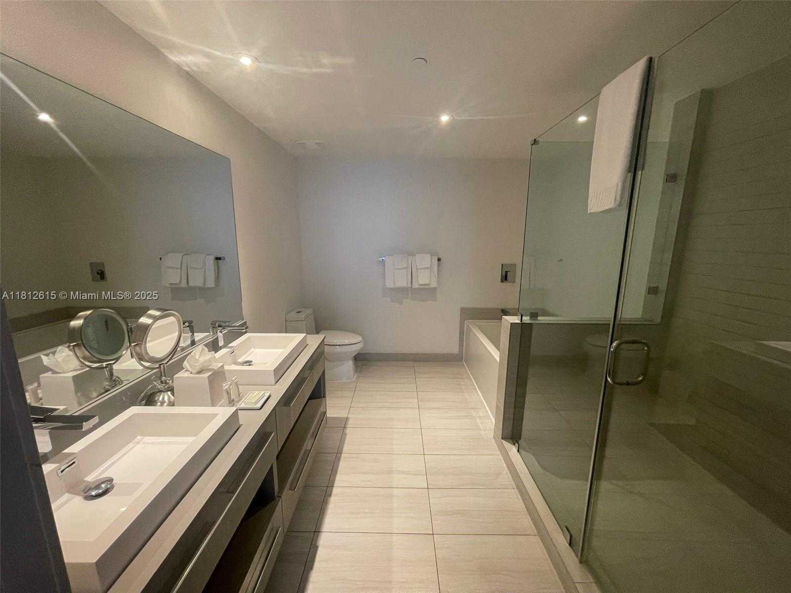 Small Image of 4010 SOUTH OCEAN DR #R1705, Hollywood Number 10