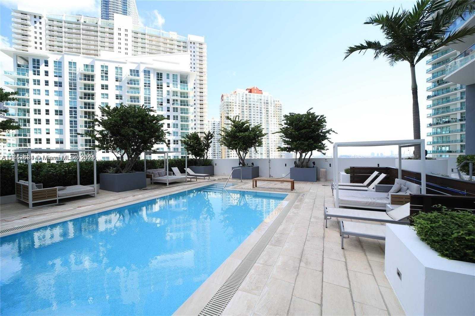 Small Image of 1300 BRICKELL BAY DR #1006, Miami Number 20