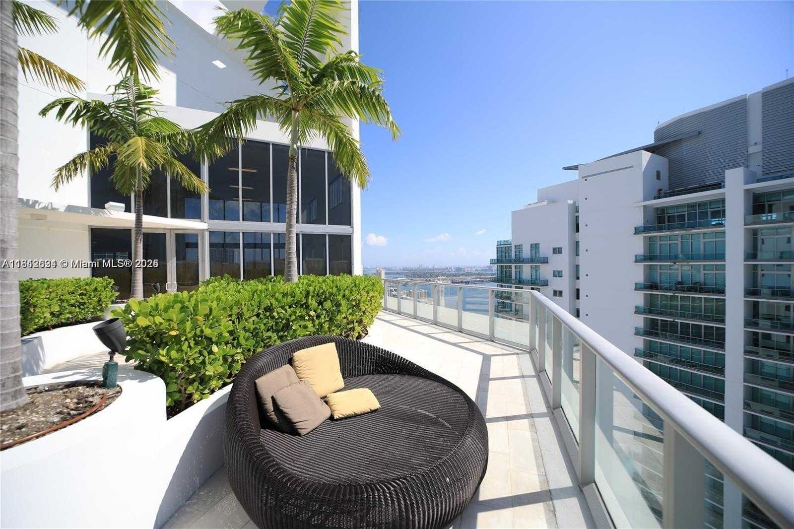 Small Image of 1300 BRICKELL BAY DR #1006, Miami Number 23