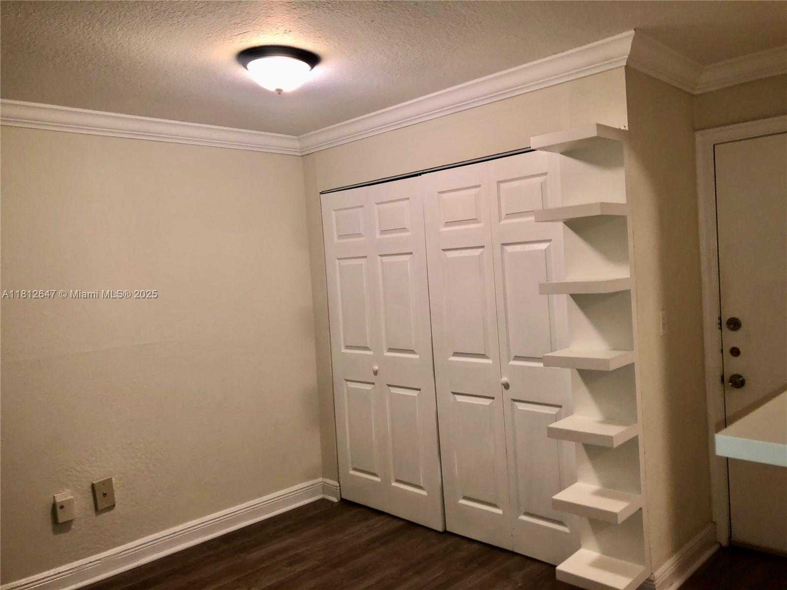 Small Image of 17255 SOUTH WEST 95TH AVE #D-349, Palmetto Bay Number 12