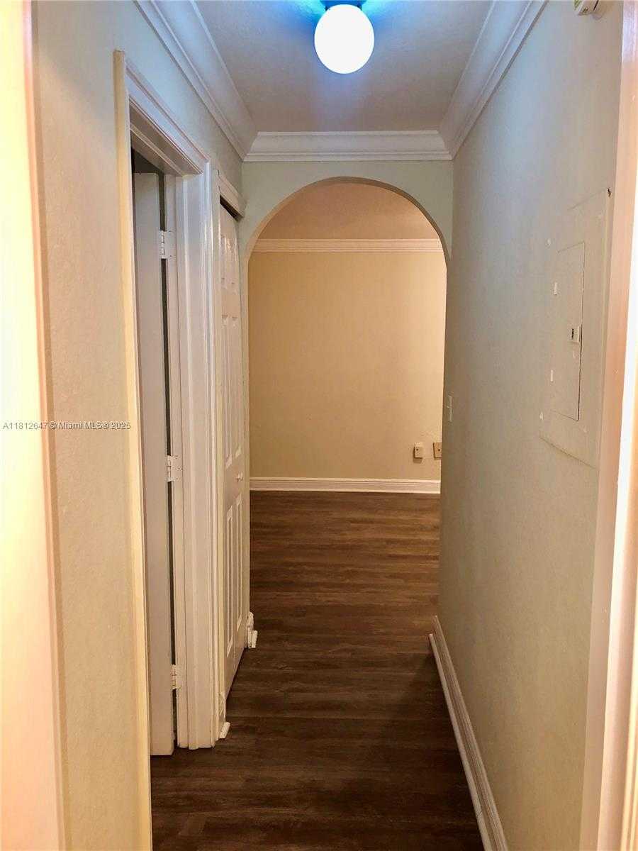 Small Image of 17255 SOUTH WEST 95TH AVE #D-349, Palmetto Bay Number 16
