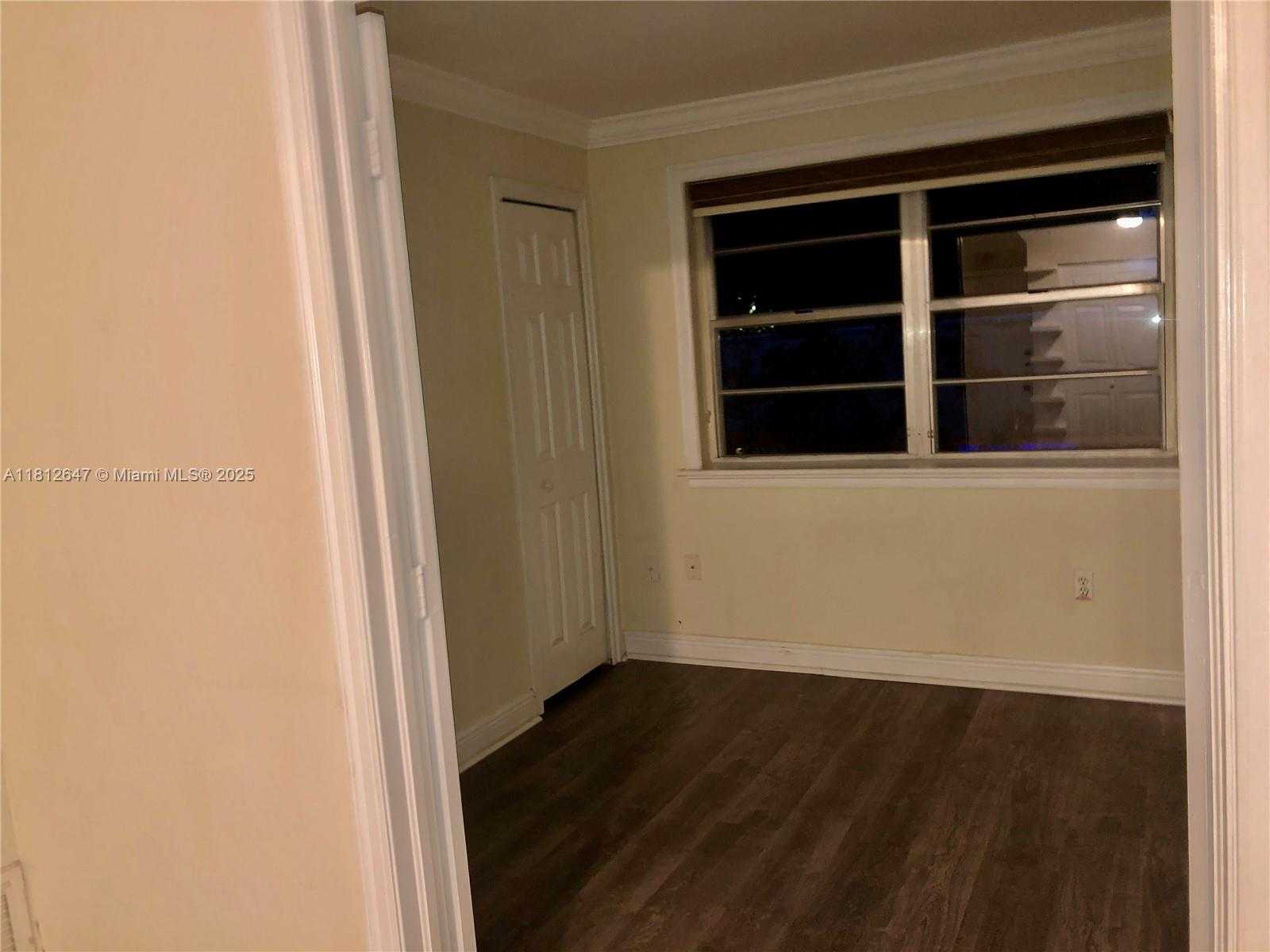 Small Image of 17255 SOUTH WEST 95TH AVE #D-349, Palmetto Bay Number 20