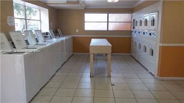 Small Image of 17255 SOUTH WEST 95TH AVE #D-349, Palmetto Bay Number 40