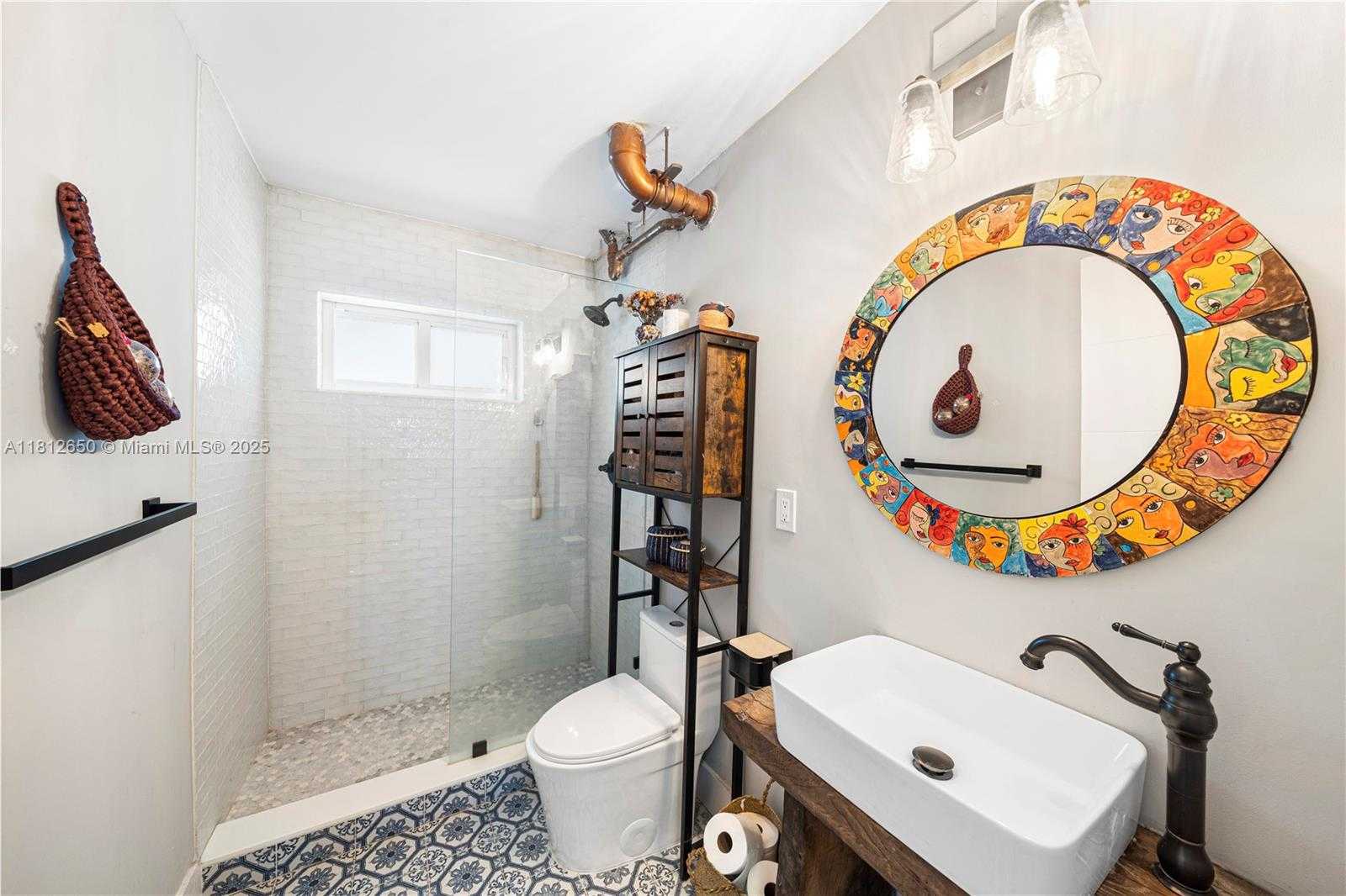 Small Image of 1614 WEST AVE #306, Miami Beach Number 12