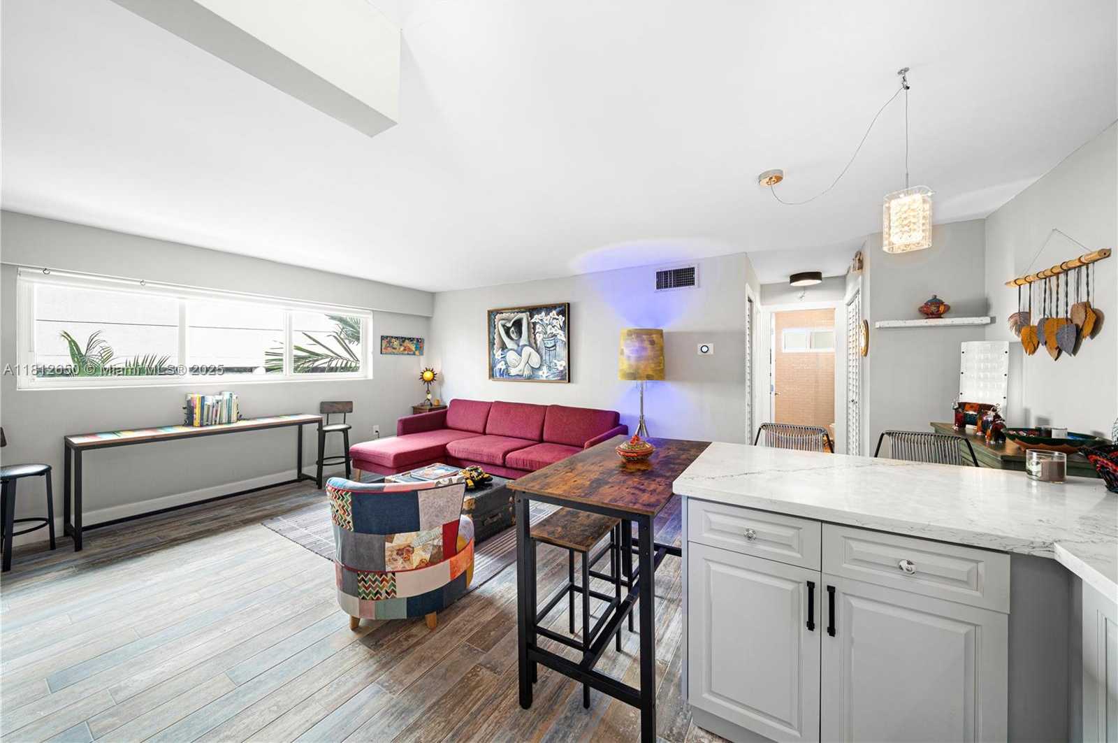 Small Image of 1614 WEST AVE #306, Miami Beach Number 6