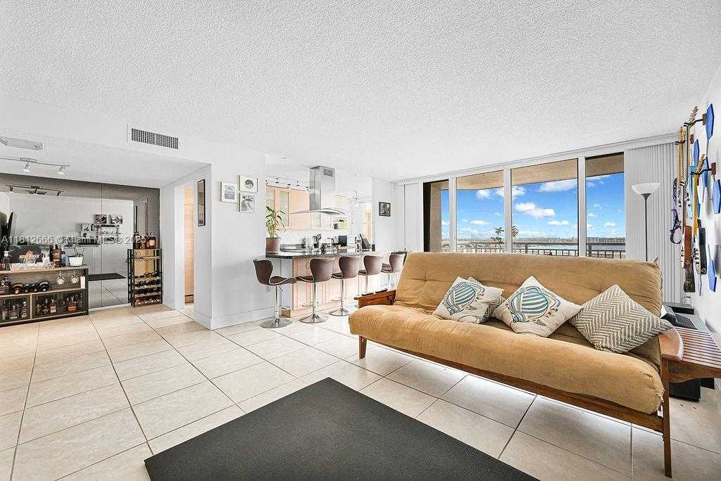 Small Image of 18041 BISCAYNE BLVD #1201, Aventura Number 3