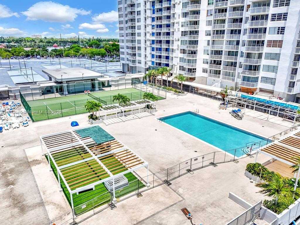 Small Image of 18041 BISCAYNE BLVD #1201, Aventura Number 37