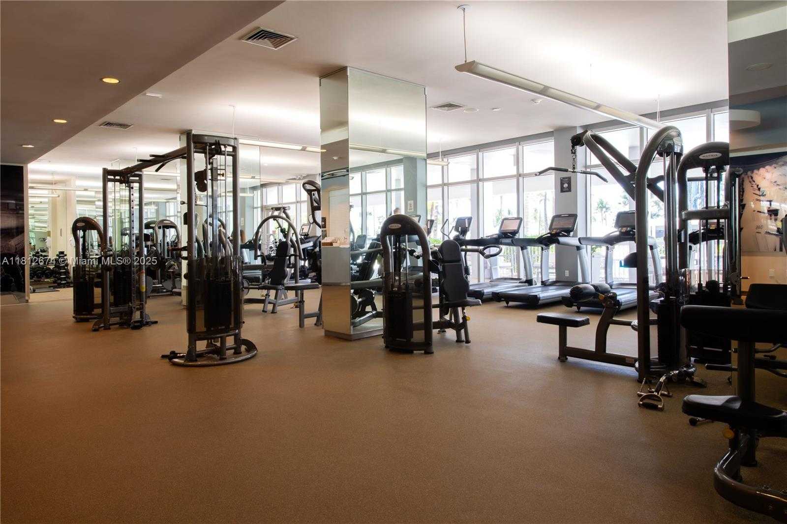 Small Image of 10275 COLLINS AVE #330, Bal Harbour Number 19