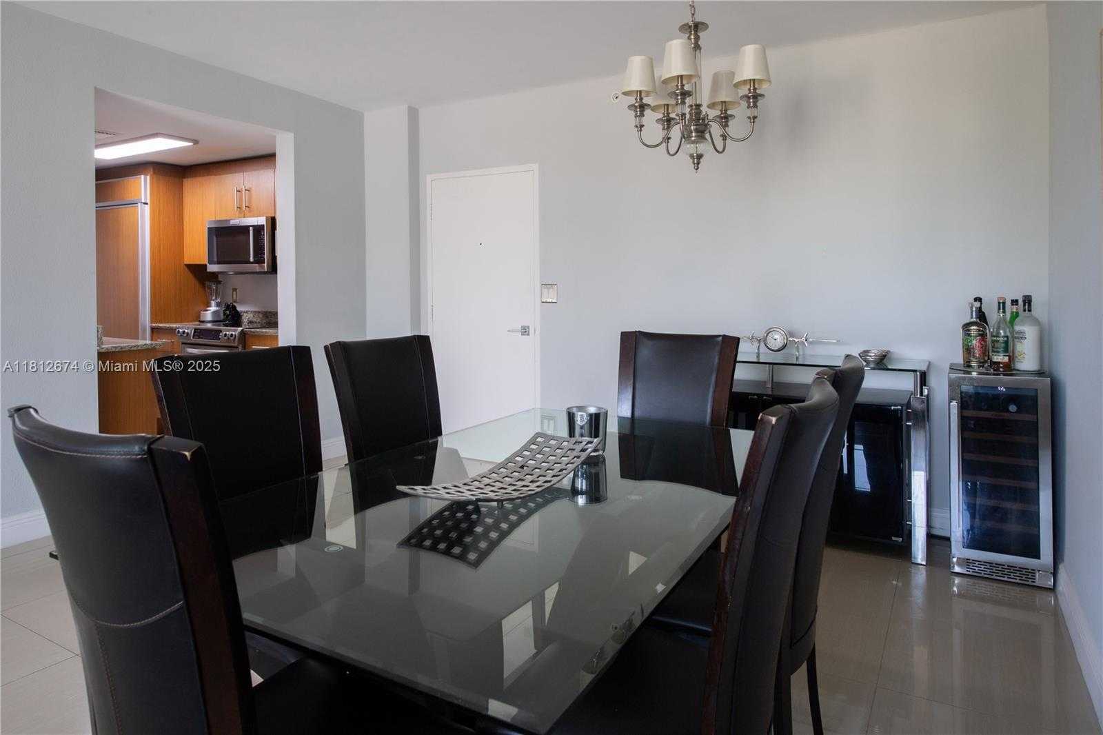 Small Image of 10275 COLLINS AVE #330, Bal Harbour Number 31