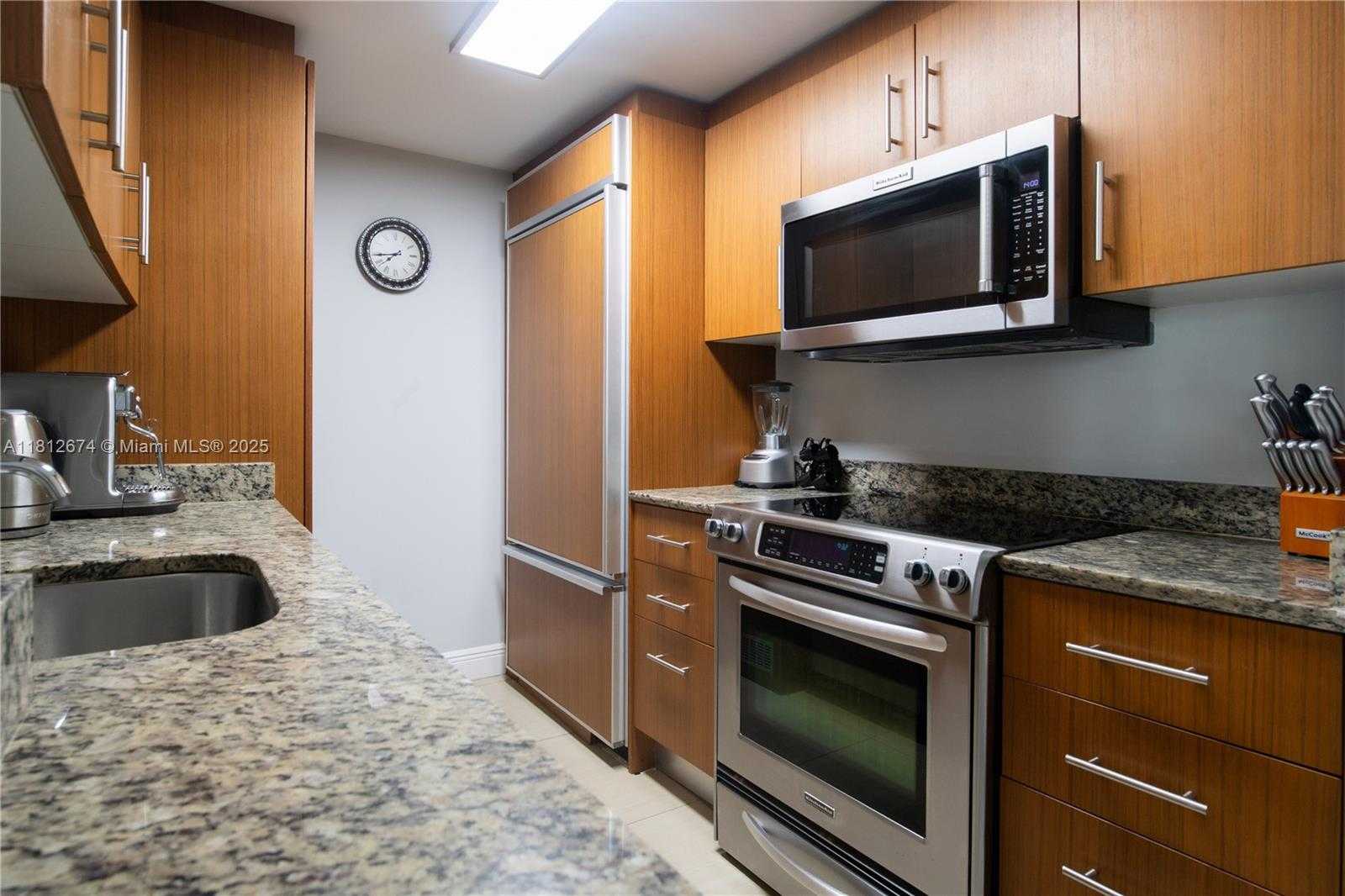 Small Image of 10275 COLLINS AVE #330, Bal Harbour Number 33