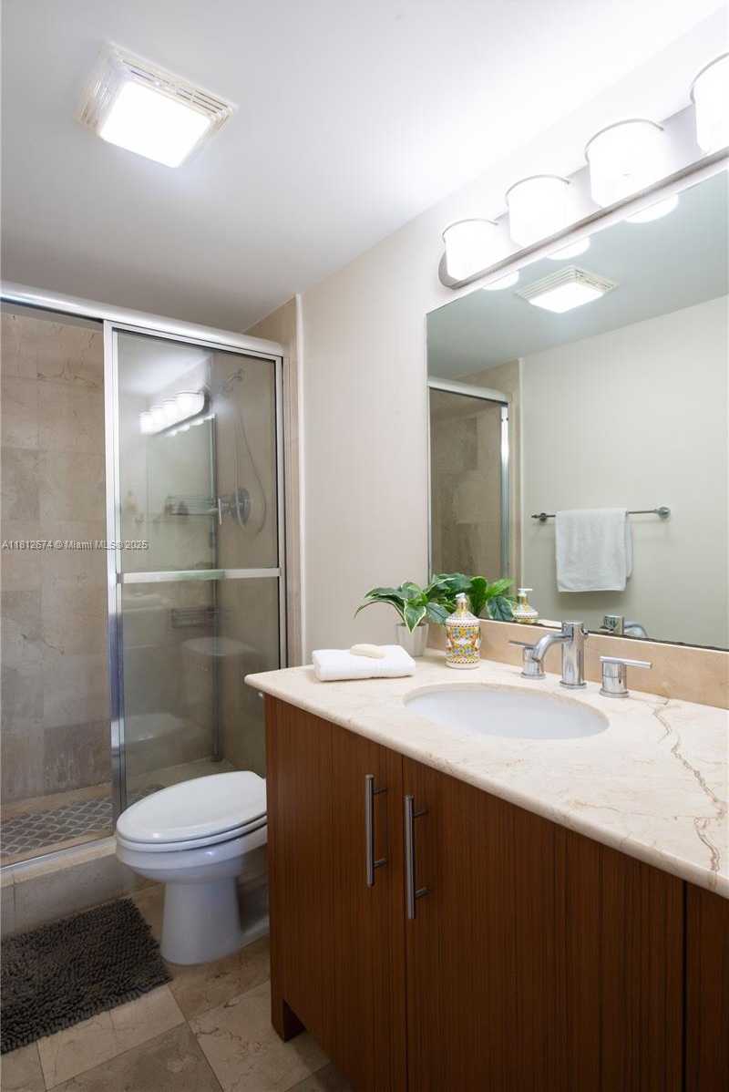 Small Image of 10275 COLLINS AVE #330, Bal Harbour Number 41
