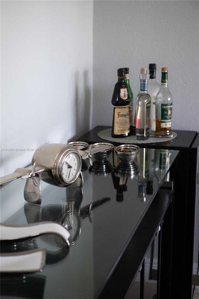 Small Image of 10275 COLLINS AVE #330, Bal Harbour Number 44