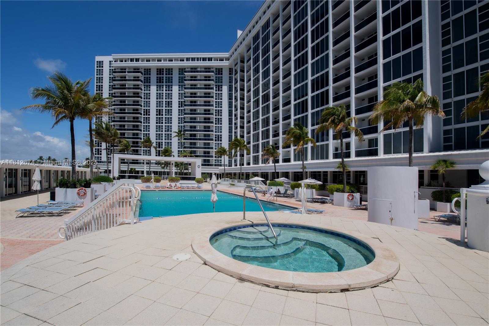 Small Image of 10275 COLLINS AVE #330, Bal Harbour Number 9
