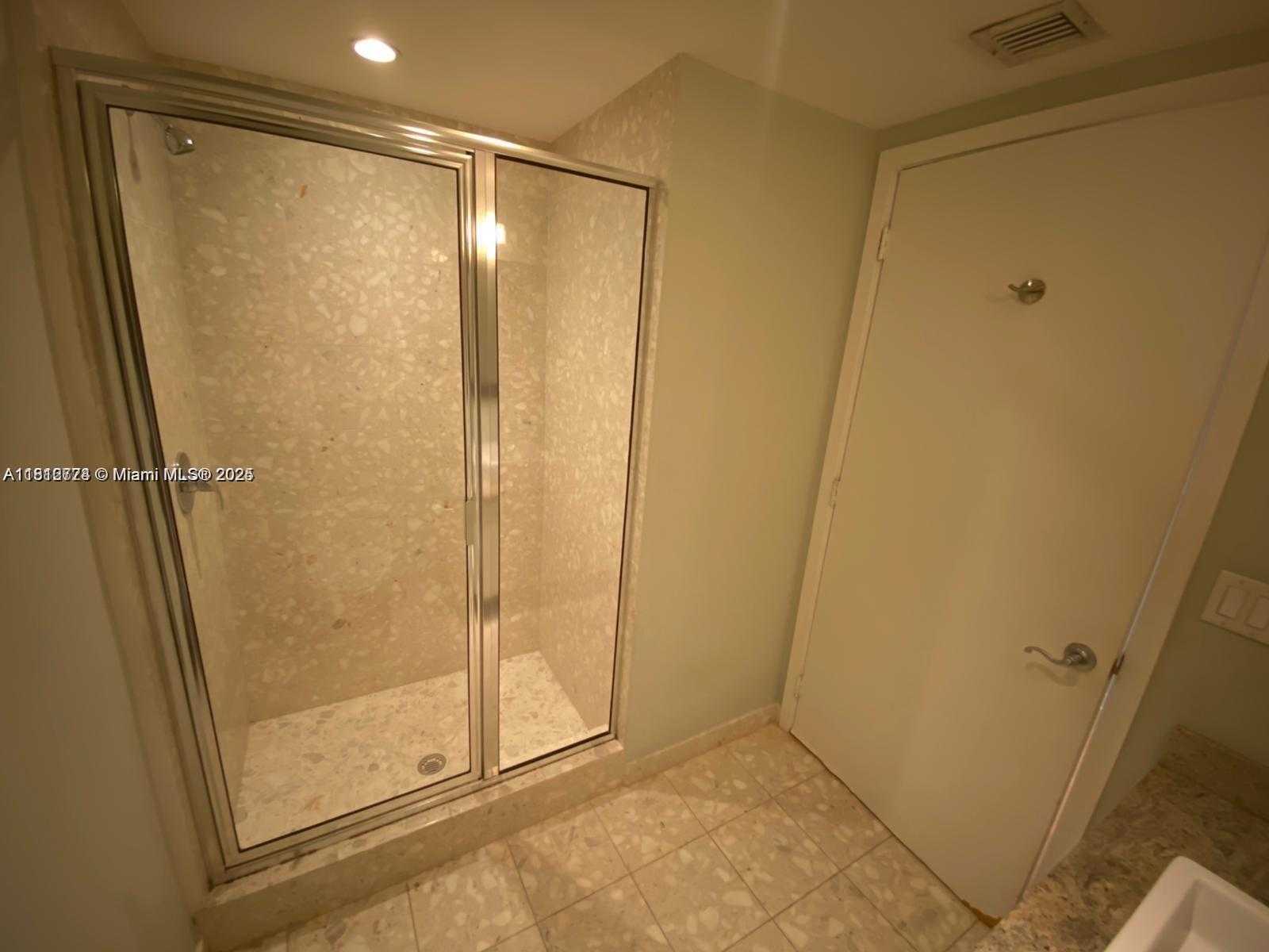 Small Image of 185 SOUTH WEST 7TH ST #3306, Miami Number 6