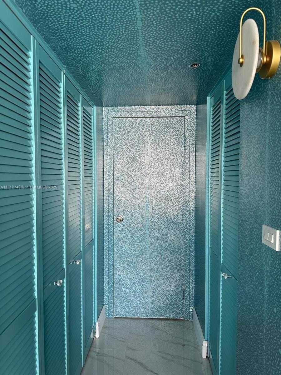 Small Image of 7601 EAST TREASURE DR #2022, North Bay Village Number 8
