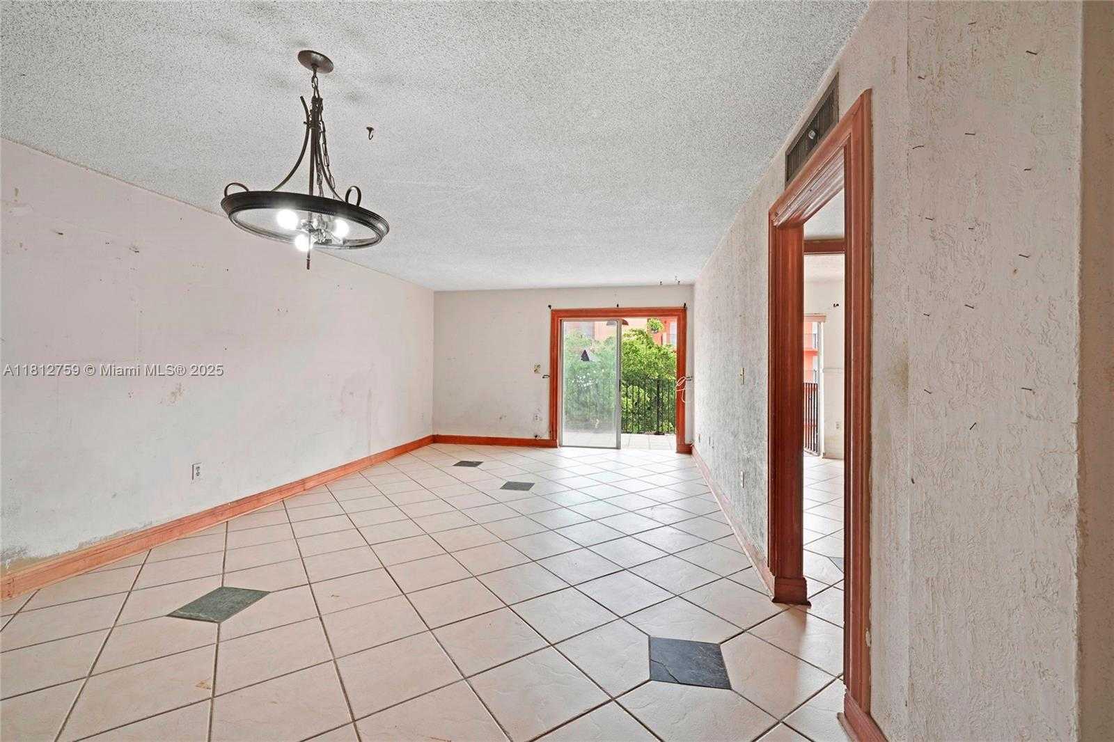 Small Image of 1950 WEST 56TH ST #2311B, Hialeah Number 4