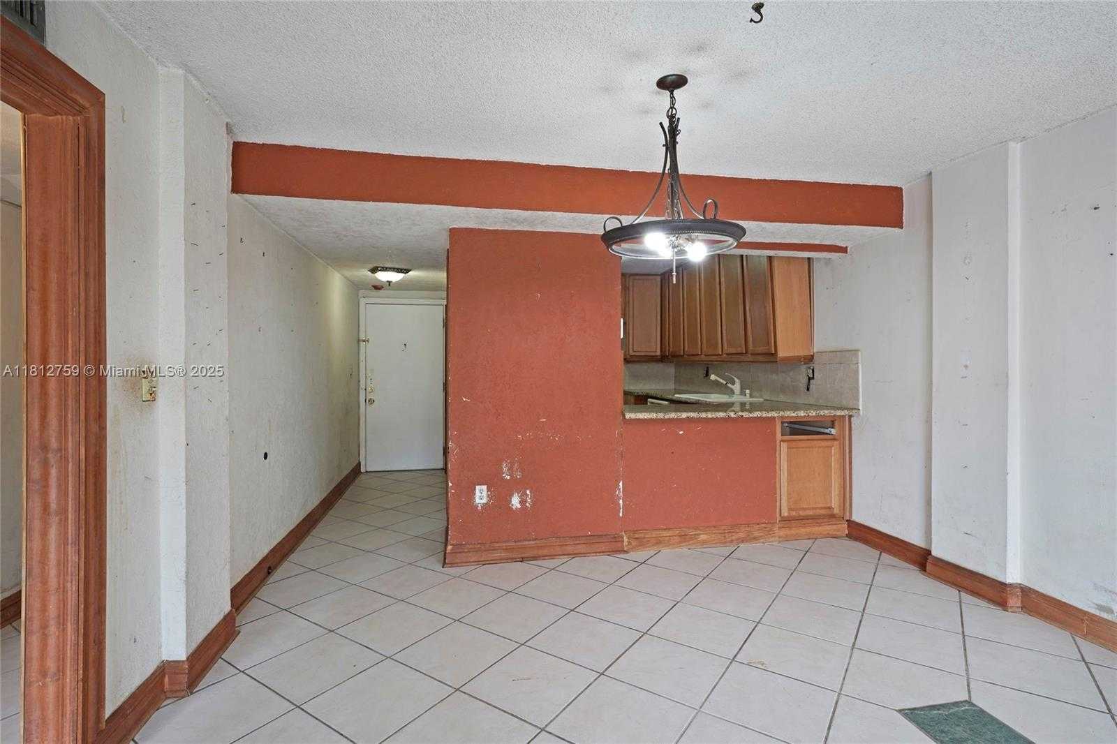 Small Image of 1950 WEST 56TH ST #2311B, Hialeah Number 6
