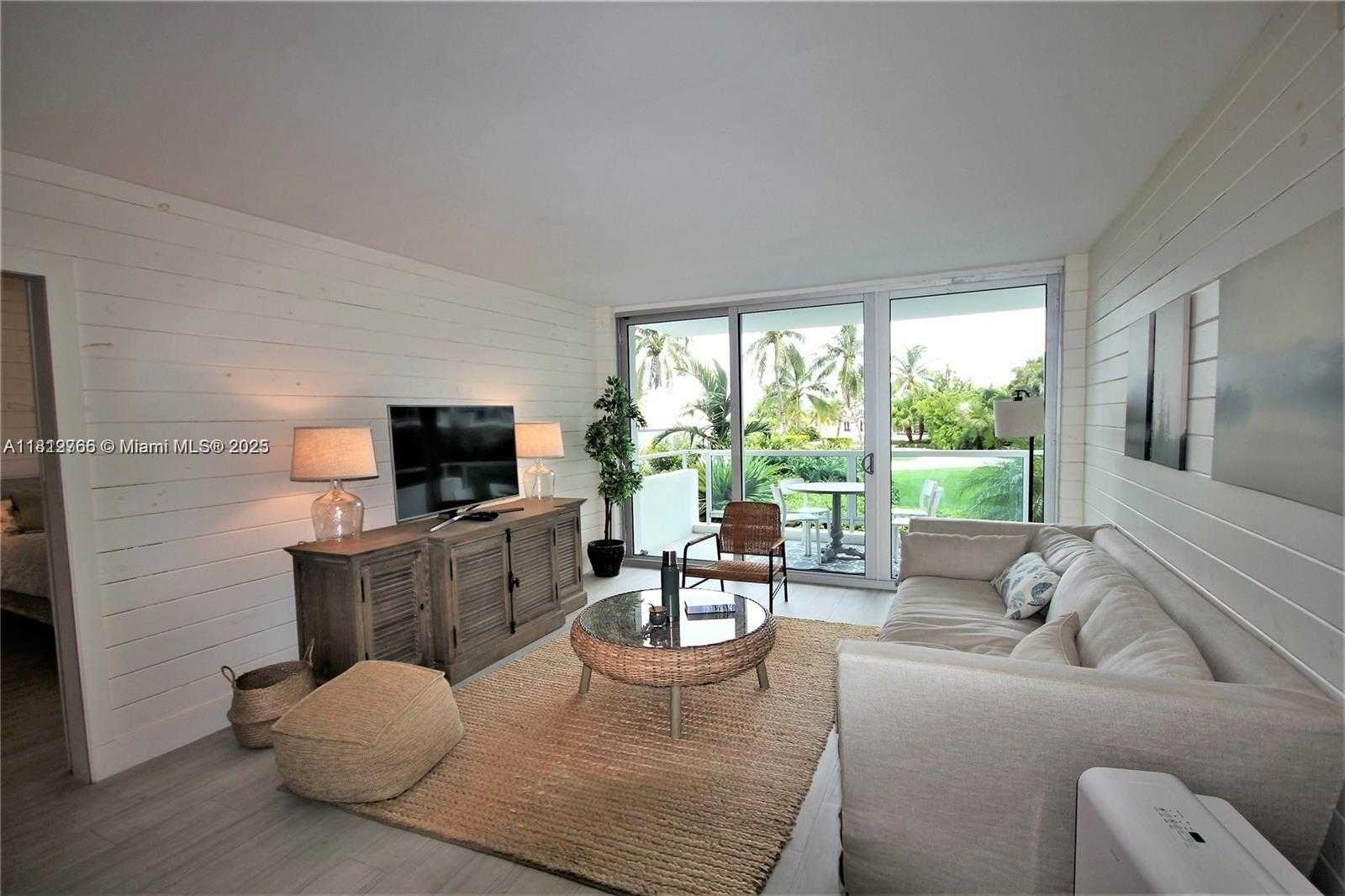 Small Image of 5161 COLLINS AVE #315, Miami Beach Number 11
