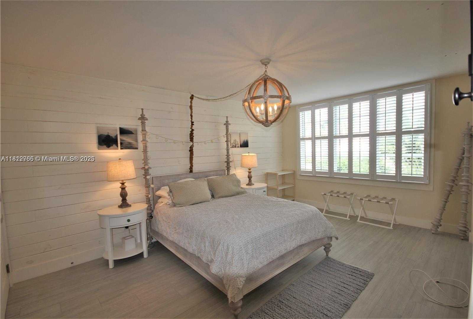 Small Image of 5161 COLLINS AVE #315, Miami Beach Number 12