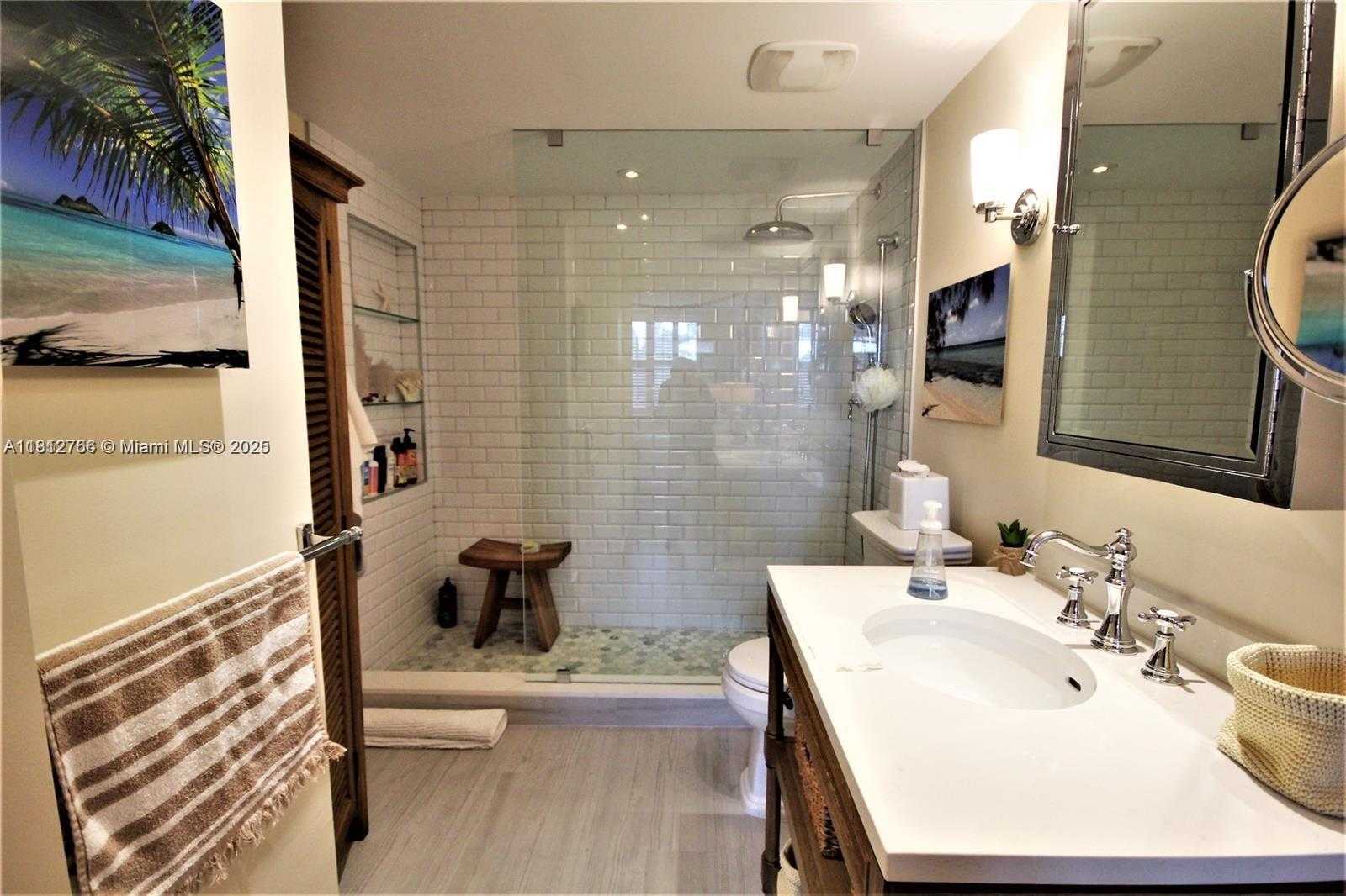 Small Image of 5161 COLLINS AVE #315, Miami Beach Number 16