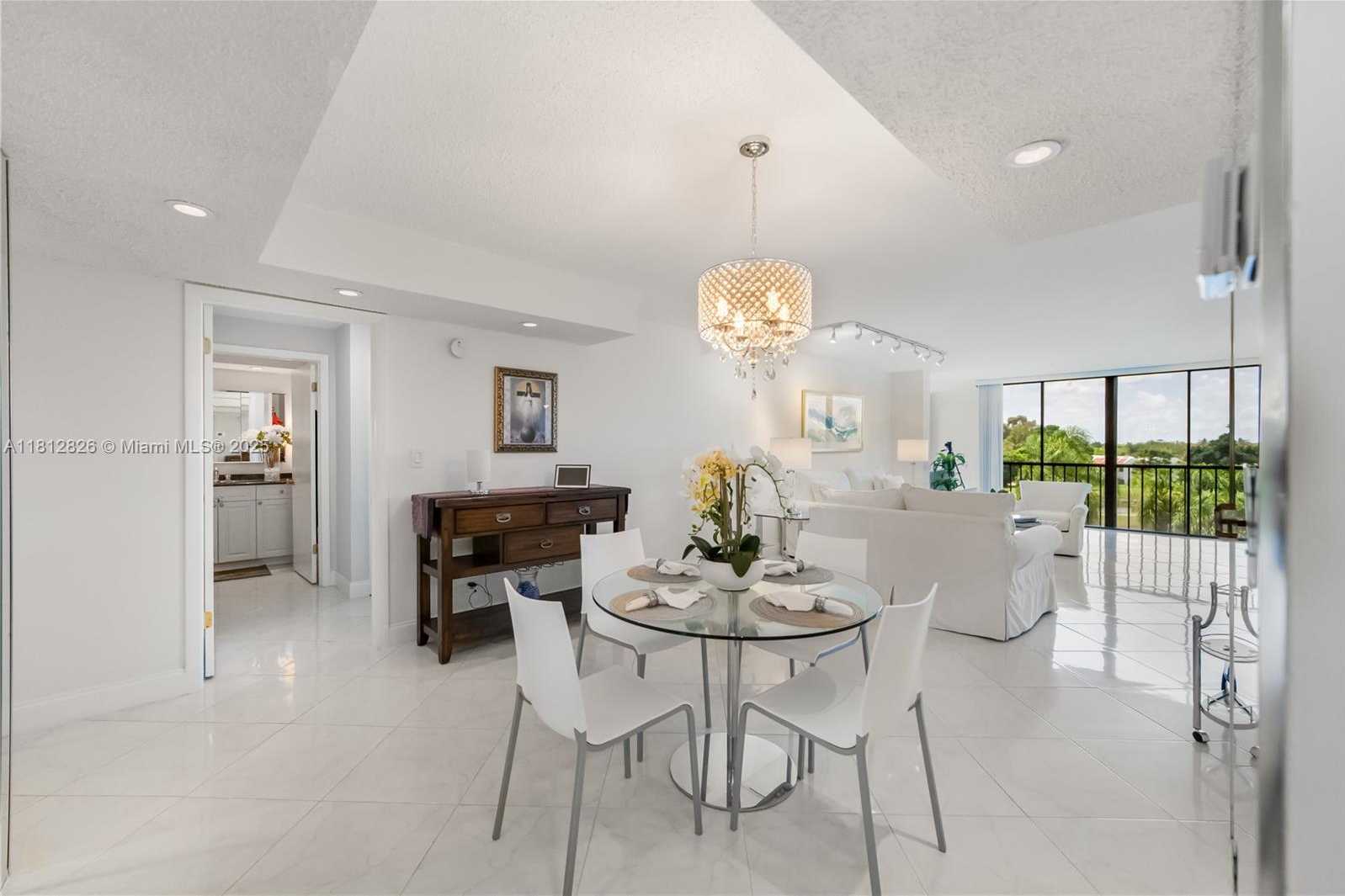 Small Image of 16300 GOLF CLUB RD #411, Weston Number 16