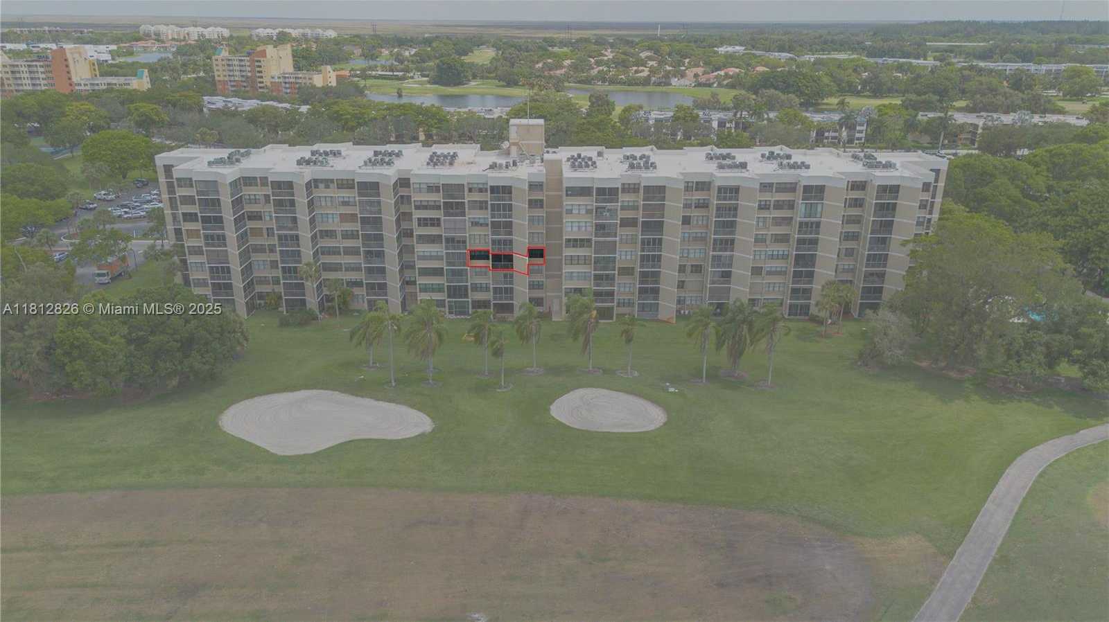 Small Image of 16300 GOLF CLUB RD #411, Weston Number 20
