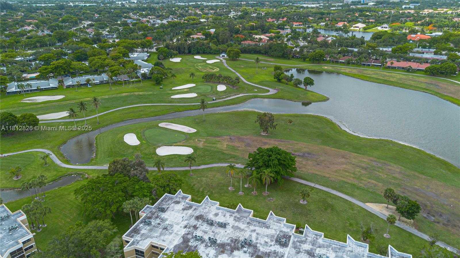 Small Image of 16300 GOLF CLUB RD #411, Weston Number 23